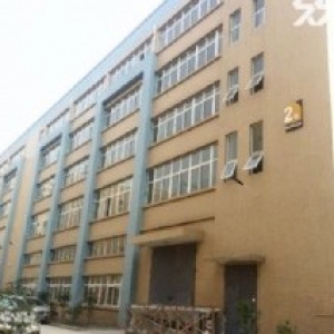 东西湖爱迪克斯工业园二楼870平米厂房出租 11