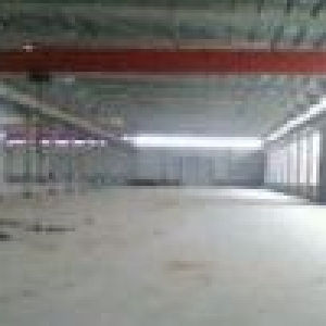 武汉沌口开发区海天汽配城700M2厂房