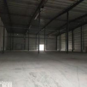 蔡甸5600平双边高台库，双层保温板，适合做仓储、物流；离地