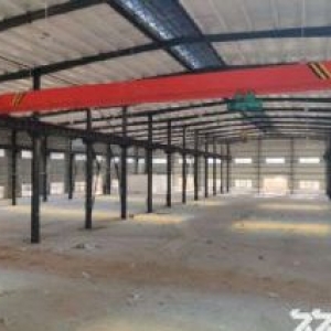 蔡甸10000平钢结构，可分割；配10吨行吊，可进半挂大货车