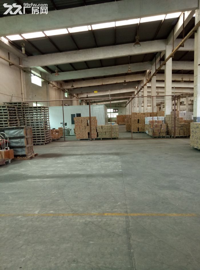 东西湖柏泉收费站附近厂房出租